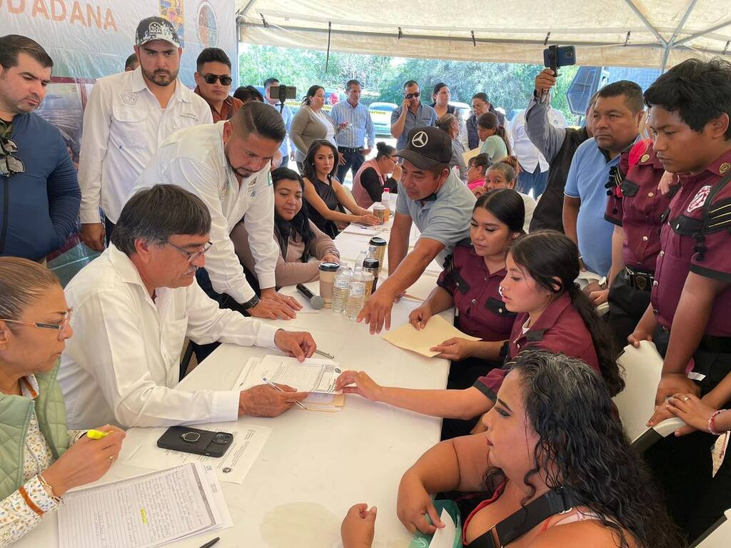 Brinda el alcalde Oscar Leggs Castro atención directa a 300 personas durante la primera Audiencia Pública en este 2024. 11 419918279 771740848324195 6935772038304156901 n
