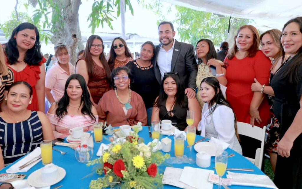 Reconoce Ayuntamiento de Los Cabos labor de las mamás trabajadoras 10 696525339 1408706064627667 7808186656033086779 n