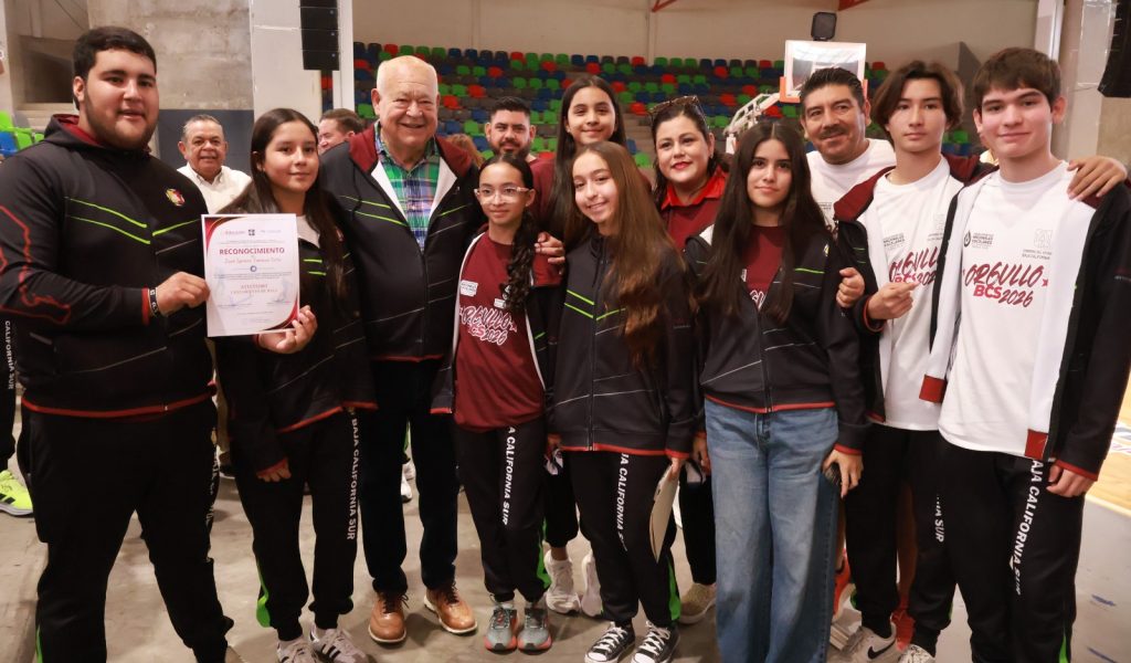 Reconoce Víctor Castro a estudiantes sudcalifornianos por su desempeño en competencias nacionales 24 WhatsApp Image 2026 06 09 at 3.44.07 PM 1024x600 1